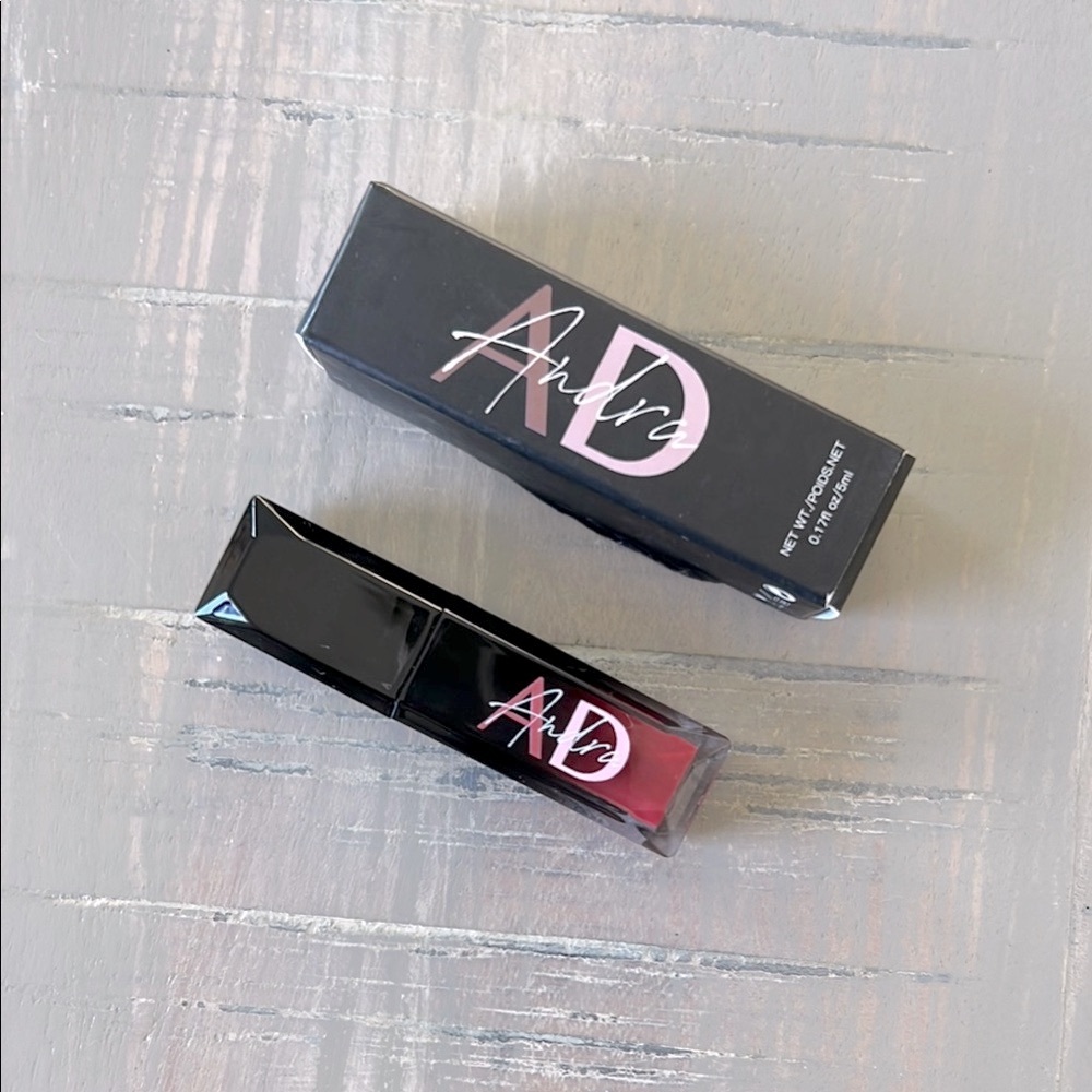 🆕 Andra Lip Tint Gloss 👄. NWT. NIB.